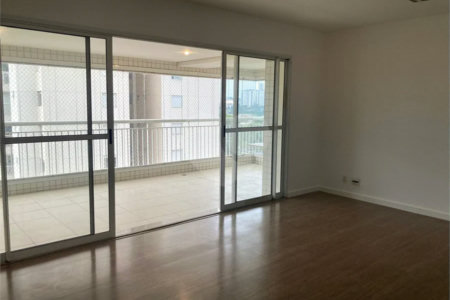 Apartamento para alugar com 4 quartos, sendo 2 suítes, em Jardim Marajoara, São Paulo, SP