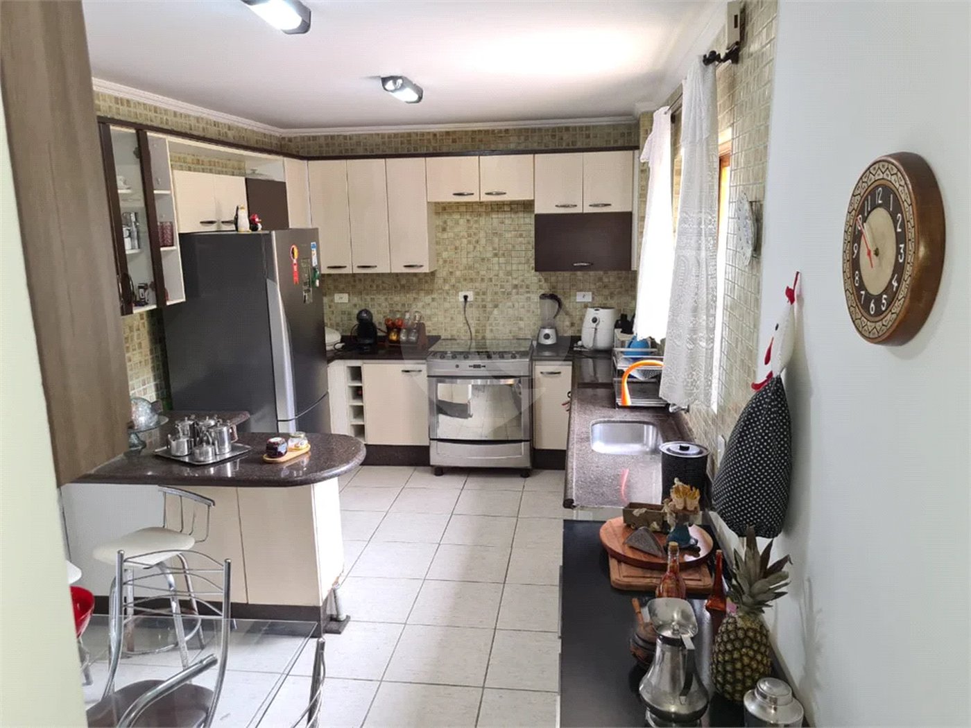 Casa à venda na Vila Esperança com 230m² 3 dormitórios 1 suíte 3 banheiros 3 vagas