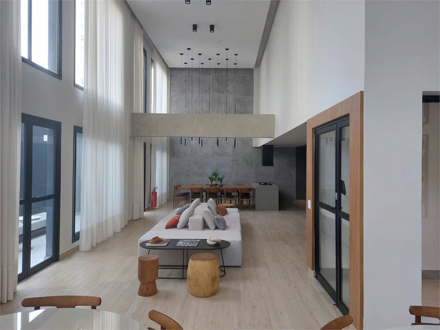 Studio moderno em Pinheiros – A poucos passos do Metrô Oscar Freire!