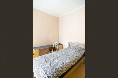 Casa para venda e locação no Campo Belo de 120M² com 3 dormitórios, 1 suíte e 3 vagas