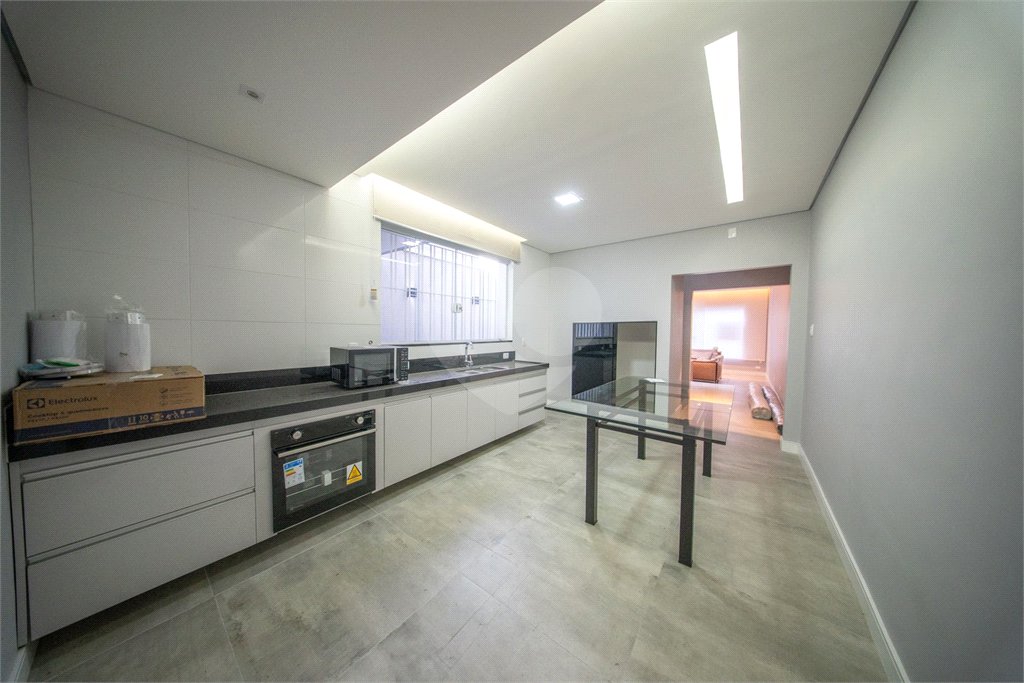 Sobrado de Vila com 200 m2 á venda no Tatuapé - Reformado Aceita Permuta
