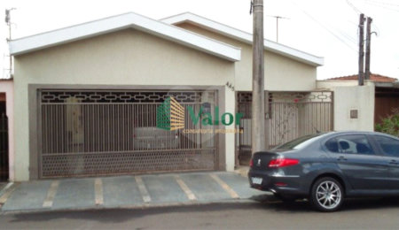 Casa à venda com 3 quartos, sendo 1 suíte, em Vila Monteiro (gleba I), São Carlos, SP