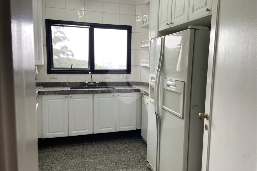 Apartamento de alto padrão em Pinheiros