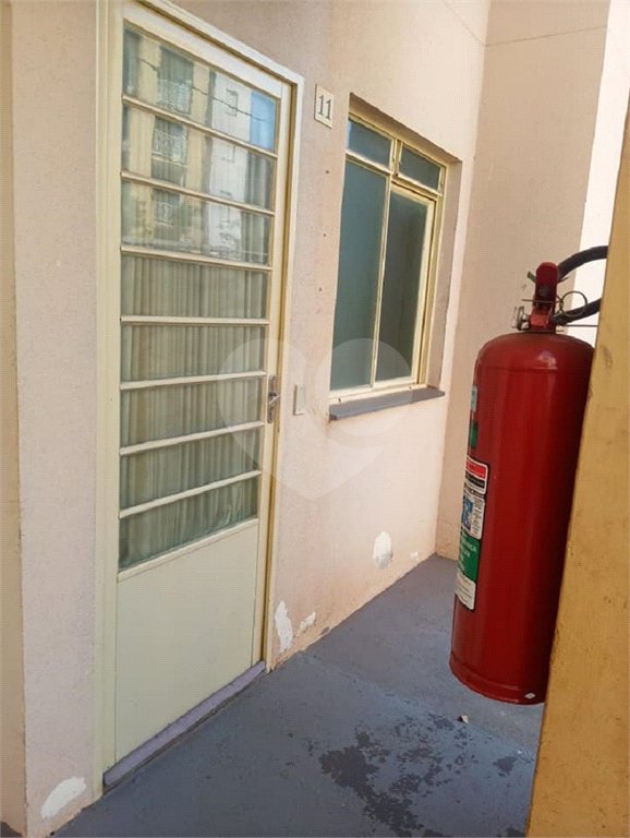 Apartamento no Condomínio Residencial Jardim das Torres.