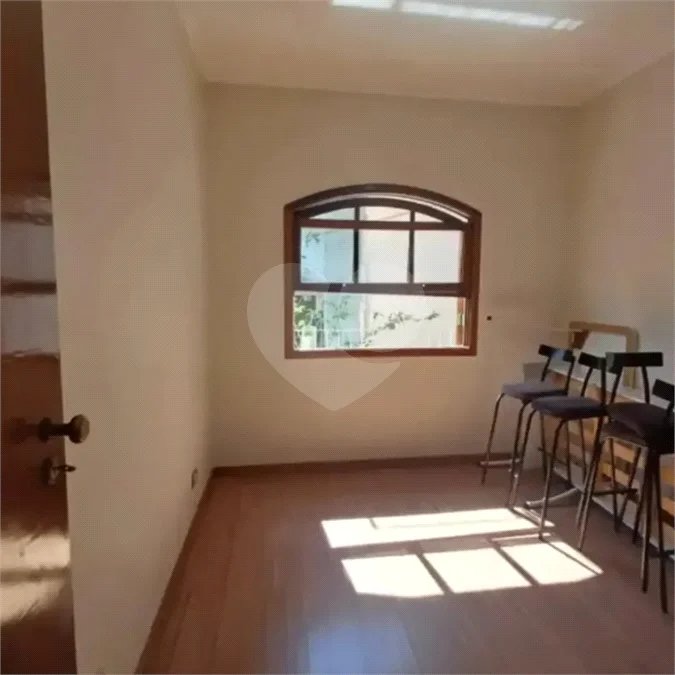 Casa Térrea com 3 Quartos à venda, 220m² - Jardim Líbano