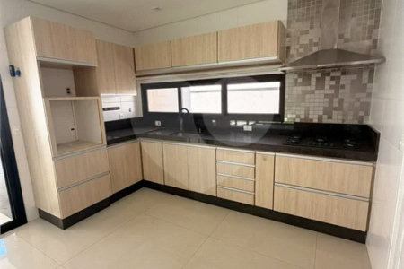 CASA À VENDA CONDOMINIO PORTAL BRAGANÇA | 4 SUÍTES | PISCINA