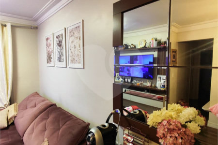 Apartamento com 49m², 2 quartos, 1 garagem, à venda em Itaquera
