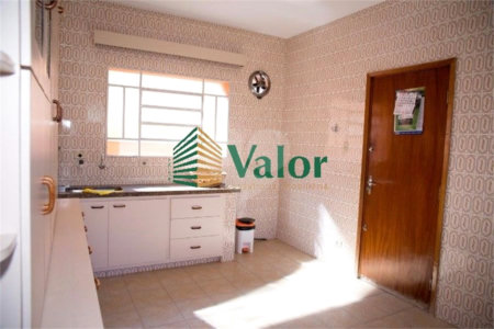 Sobrado no Centro.