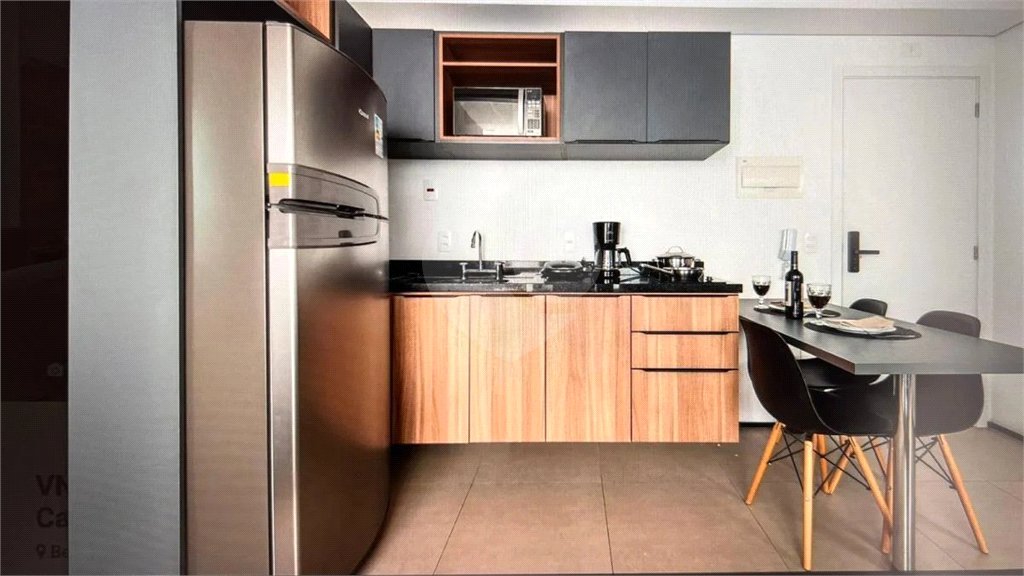 A venda Apto 40m2 com 2 dorms 2 suites próx Shopping Frei Caneca Estuda Permuta