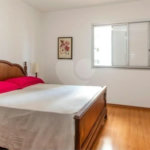 Apartamento à venda com 3 quartos, sendo 1 suíte, em Campo Belo, São Paulo, SP