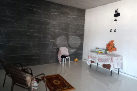 Maravilhosa chácara no Aracê de Santo Antonio recém construída, com uma construção de 230m²