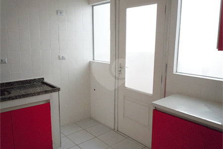 Sobrado à venda com 3 quartos em Campo Belo, São Paulo, SP