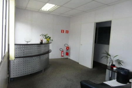 Prédio comercial no Butantã