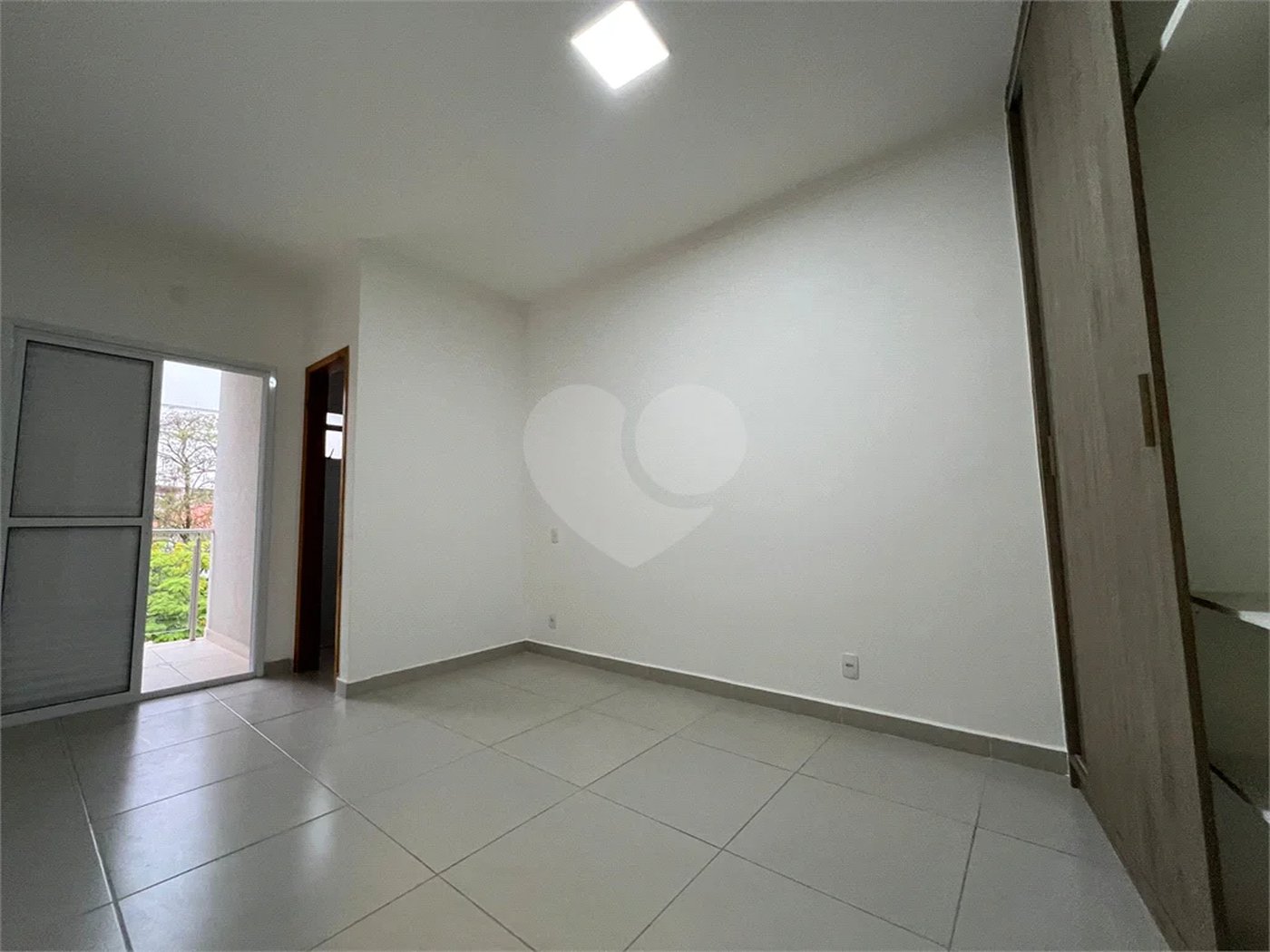 Sobrado à venda ou para alugar com 3 suítes em Santana, São Paulo, SP