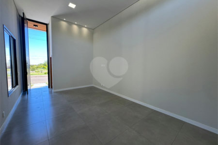 Casa Nova à Venda no Condomínio Villeneuve, São Carlos