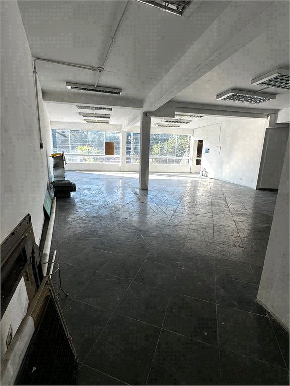 Ponto Comercial para Alugar – 182m² | 1º e 2º Andar | Av. João Dias, 791 – São Paulo
