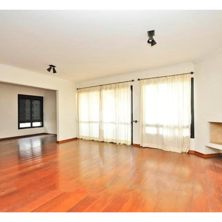 Apartamento com 3 Quartos à Venda, 190,56 m² por R$ 750.000