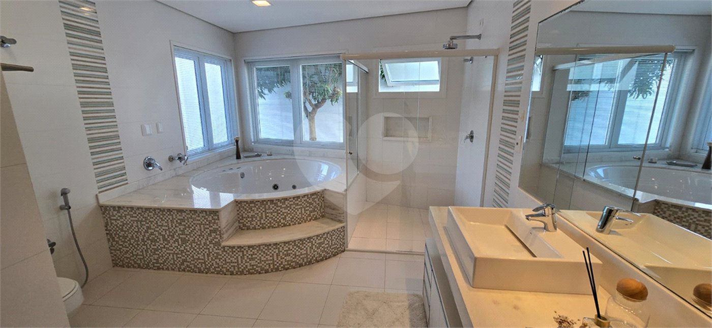 Casa à venda com 7 quartos, sendo 5 suítes, em Residencial Jardim Primavera, Louveira, SP