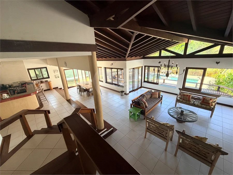 Casa à venda com 4 suítes em Ferradura, Armação dos Búzios, RJ