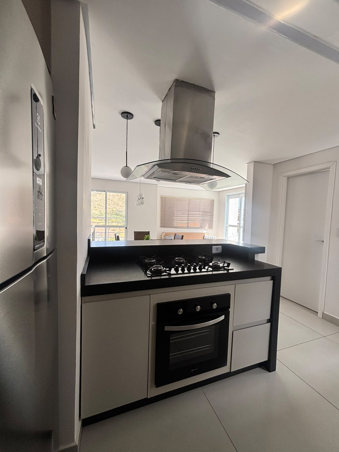 Apartamento à venda com 3 quartos, sendo 1 suíte, em Residencial Summer Ville, Poços de Caldas - MG