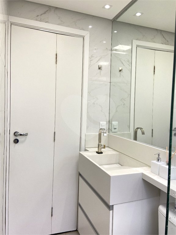 Esse Excelente Apartamento Totalmente Planejado e Decorado