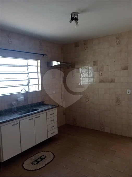 Casa à venda ou para alugar com 2 quartos, sendo 1 suíte, em Jardim São José, São Roque, SP