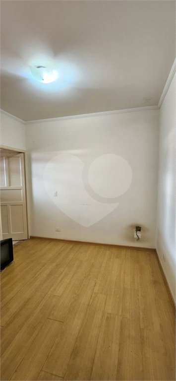Casa térrea com duas edículas para venda - Saúde, SP.