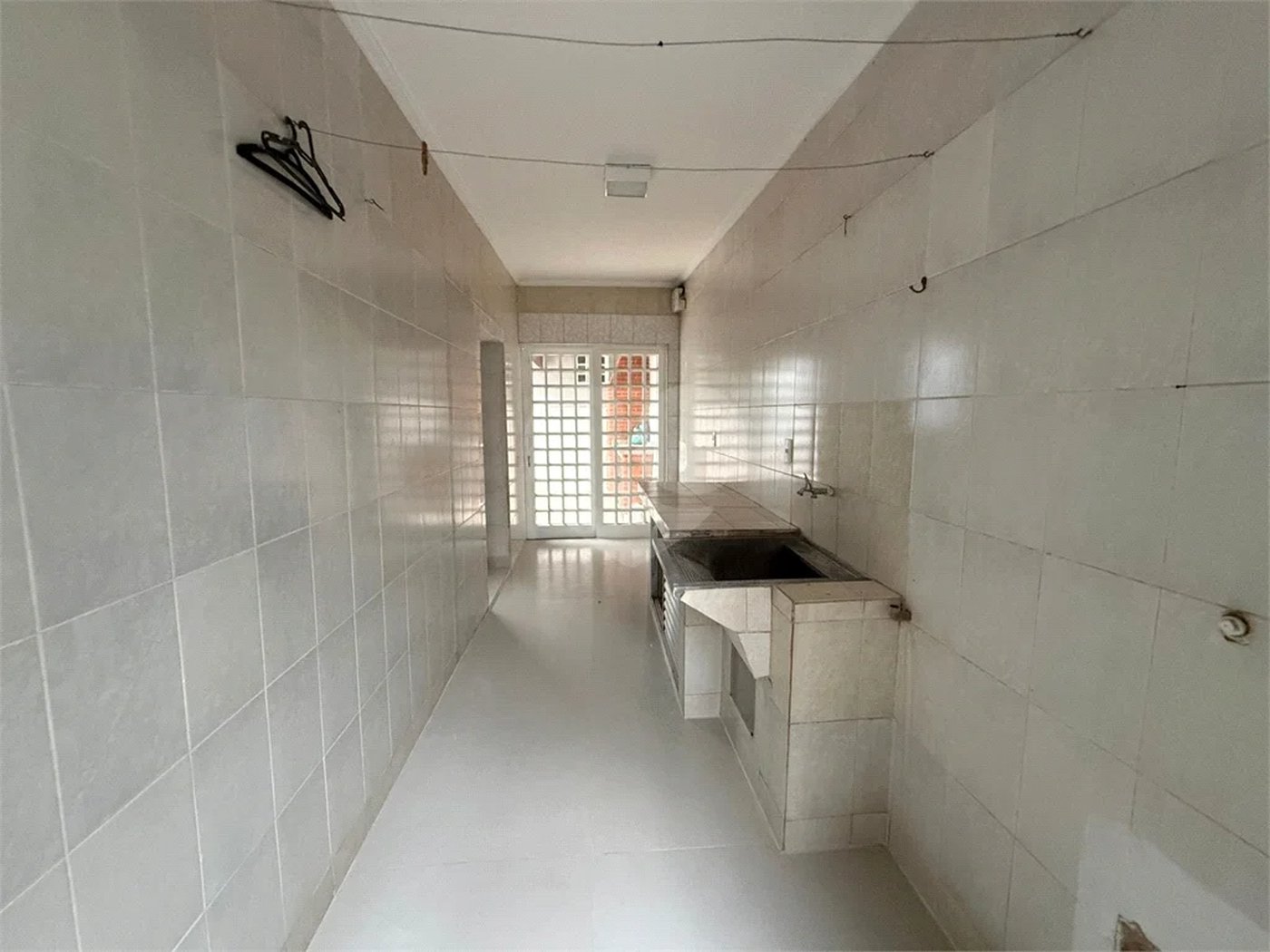 Casa à venda no Bairro Nova Piracicaba Casa à venda 3 dormitórios, 304m2 - Bairro Nova Piracicaba - Piracicaba, SP Casa à venda 3 dormitórios, 304m2 - Bairro Nova Piracicaba - Piracicaba, SP
