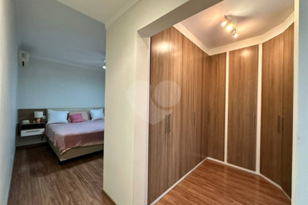 Casa à venda com 3 quartos, sendo 1 suíte, no condomínio Ibiti Royal Park, Sorocaba - SP