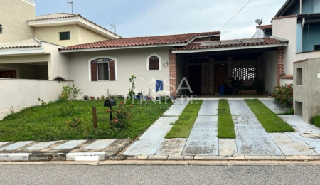 Casa em condomínio à venda com 3 quartos, sendo 1 suíte,  em Jardim Ibiti do Paço, Sorocaba, SP