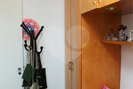 Apartamento à venda com 3 quartos, sendo 1 suíte, em Vila Gomes, São Paulo, SP