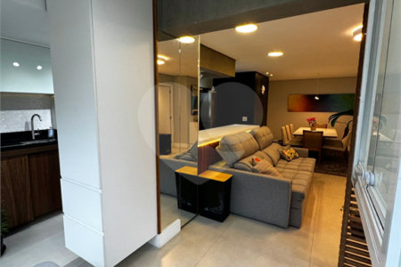 Apartamento à venda com 2 quartos, sendo 1 suíte, em Barra Funda, São Paulo, SP