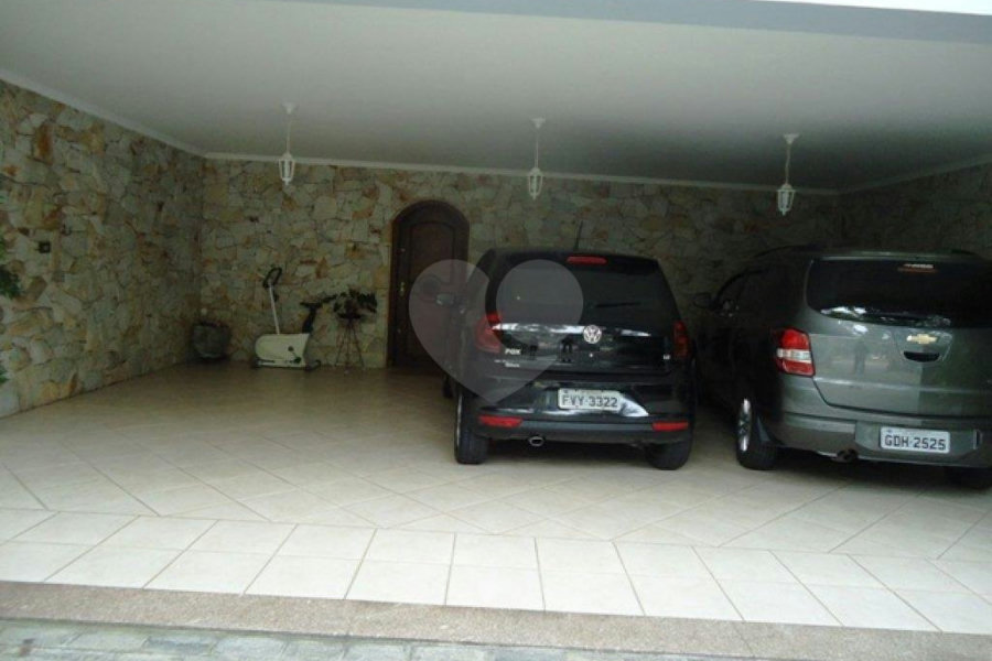Sobrado à venda com 3 quartos, sendo 1 suíte, em Tremembé, São Paulo, SP