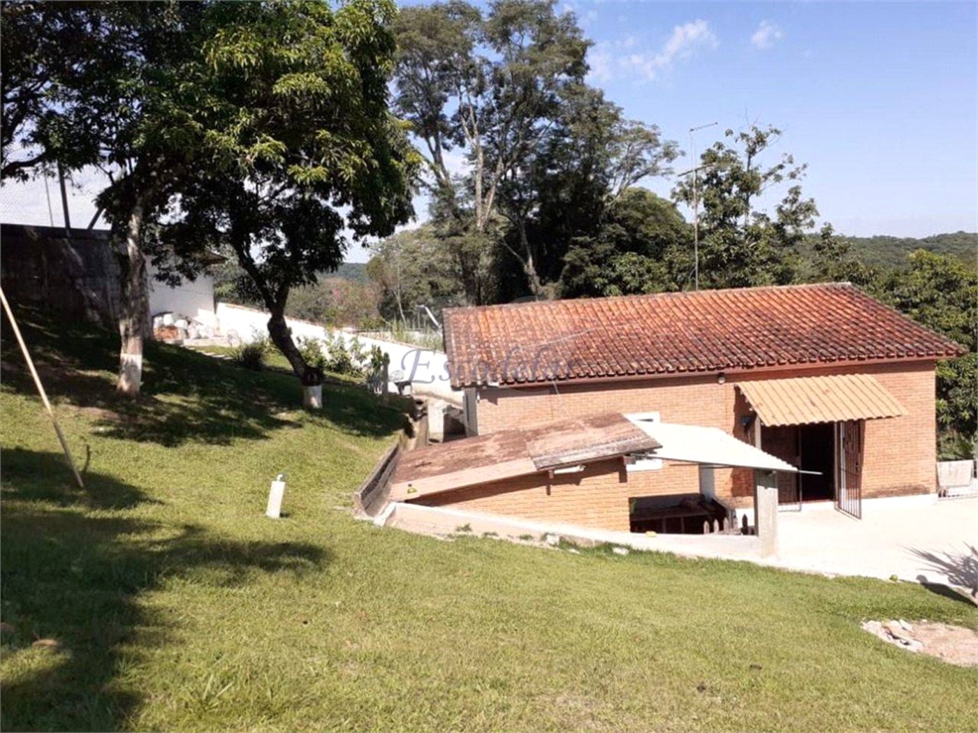 Casa à venda com 6 suítes em Caraguatá, Mairiporã, SP
