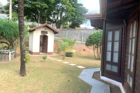 Chácara à venda com 4 quartos, sendo 1 suíte, em Ville Saint James I, Campo Limpo Paulista, SP