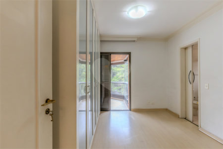 Apartamento à venda com 4 suítes em Moema, São Paulo, SP