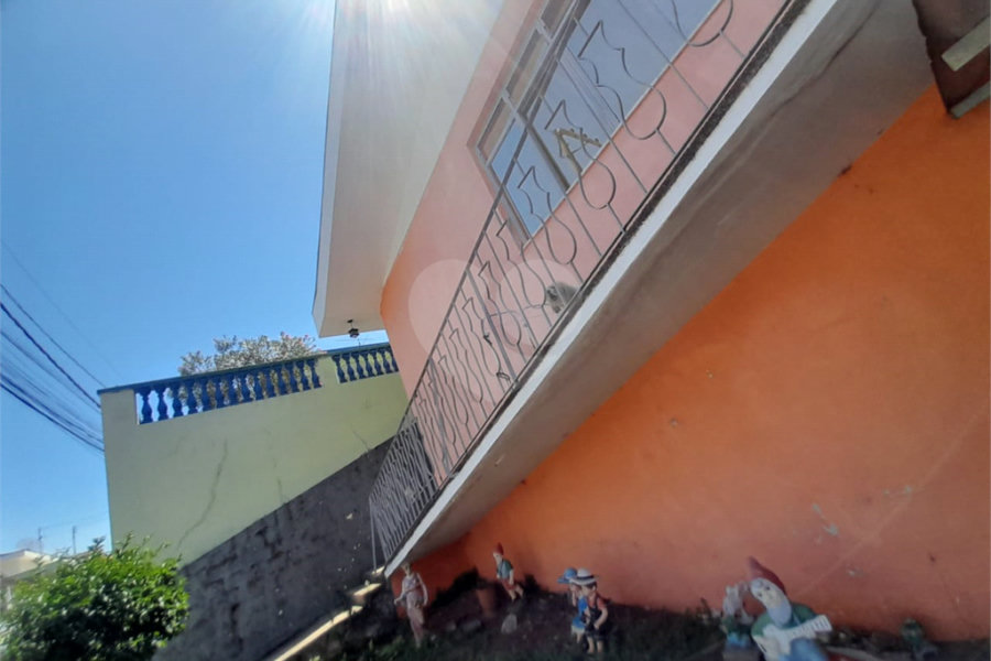 Casa à venda com 3 quartos, sendo 1 suíte, no Centro, Serra Negra, SP