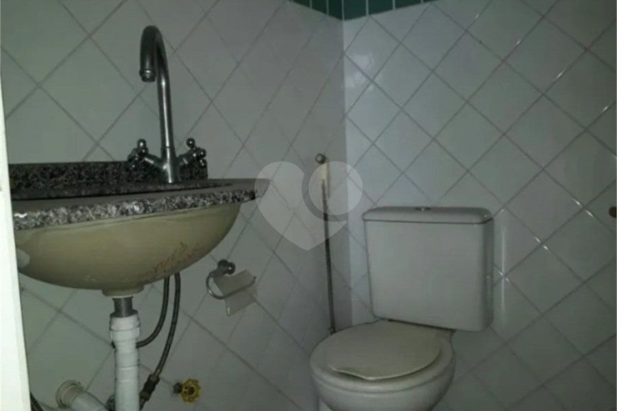 Sobrado à venda com 4 suítes em Santana, São Paulo, SP