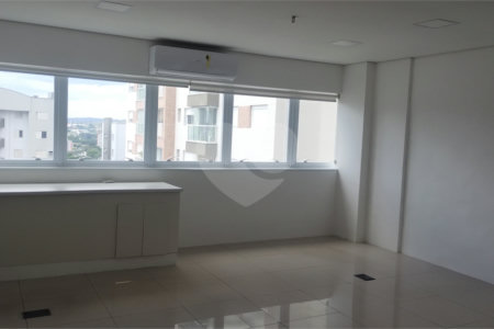 Sala à venda em Jardim Armênia, Mogi das Cruzes, SP
