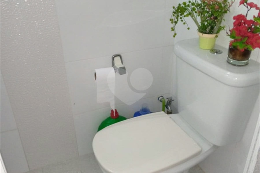 Sobrado à venda com 4 quartos, sendo 1 suíte, em Horto Florestal, São Paulo, SP