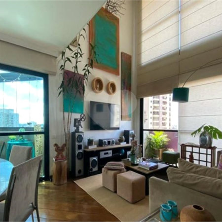 Apartamento à venda com 3 suítes em Vila Suzana, São Paulo, SP