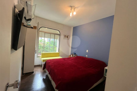 Apartamento à venda com 3 quartos, sendo 1 suíte, em Santa Cecília, São Paulo, SP