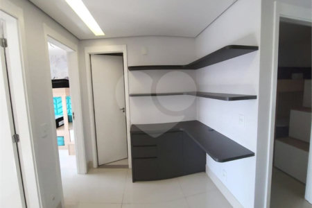 Apartamento à venda com 3 quartos, sendo 1 suíte, em Jardim Vazani, São Paulo, SP