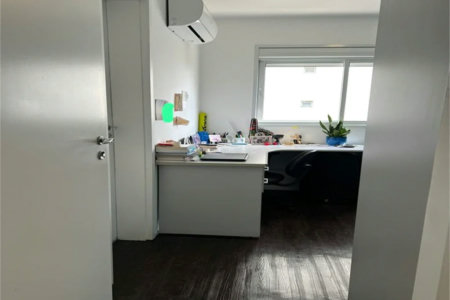 Apartamento à venda com 3 suítes em Jardim Caboré, São Paulo, SP