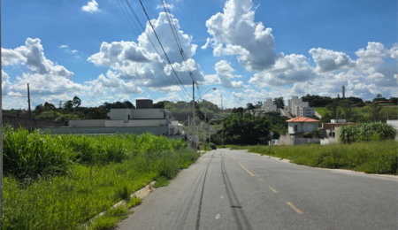 Terreno à venda com 1 suíte em Marambaia, Vinhedo, SP