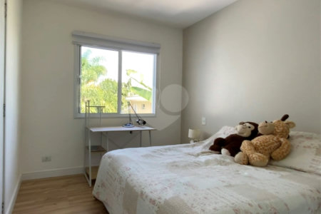 Sobrado à venda com 3 quartos, sendo 2 suítes, em Brooklin Velho, São Paulo, SP