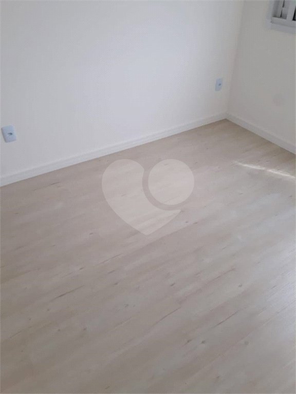 Apartamento à venda com 2 quartos em Parque das Colinas, Valinhos, SP