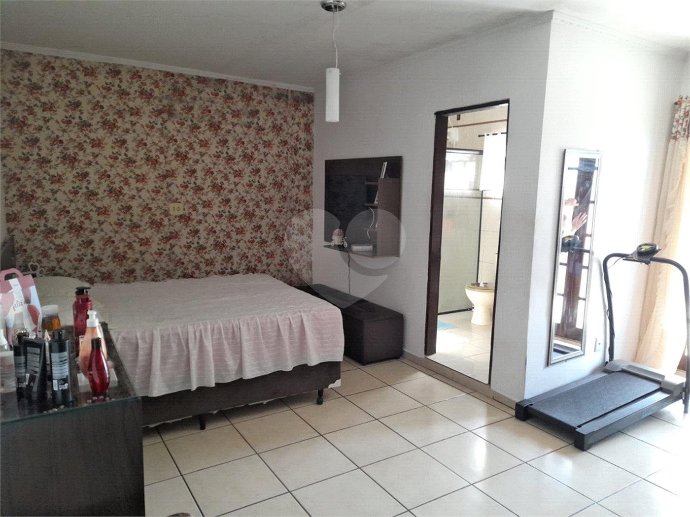 Casa à venda com 4 quartos, sendo 1 suíte, em Mogi Moderno, Mogi das Cruzes, SP