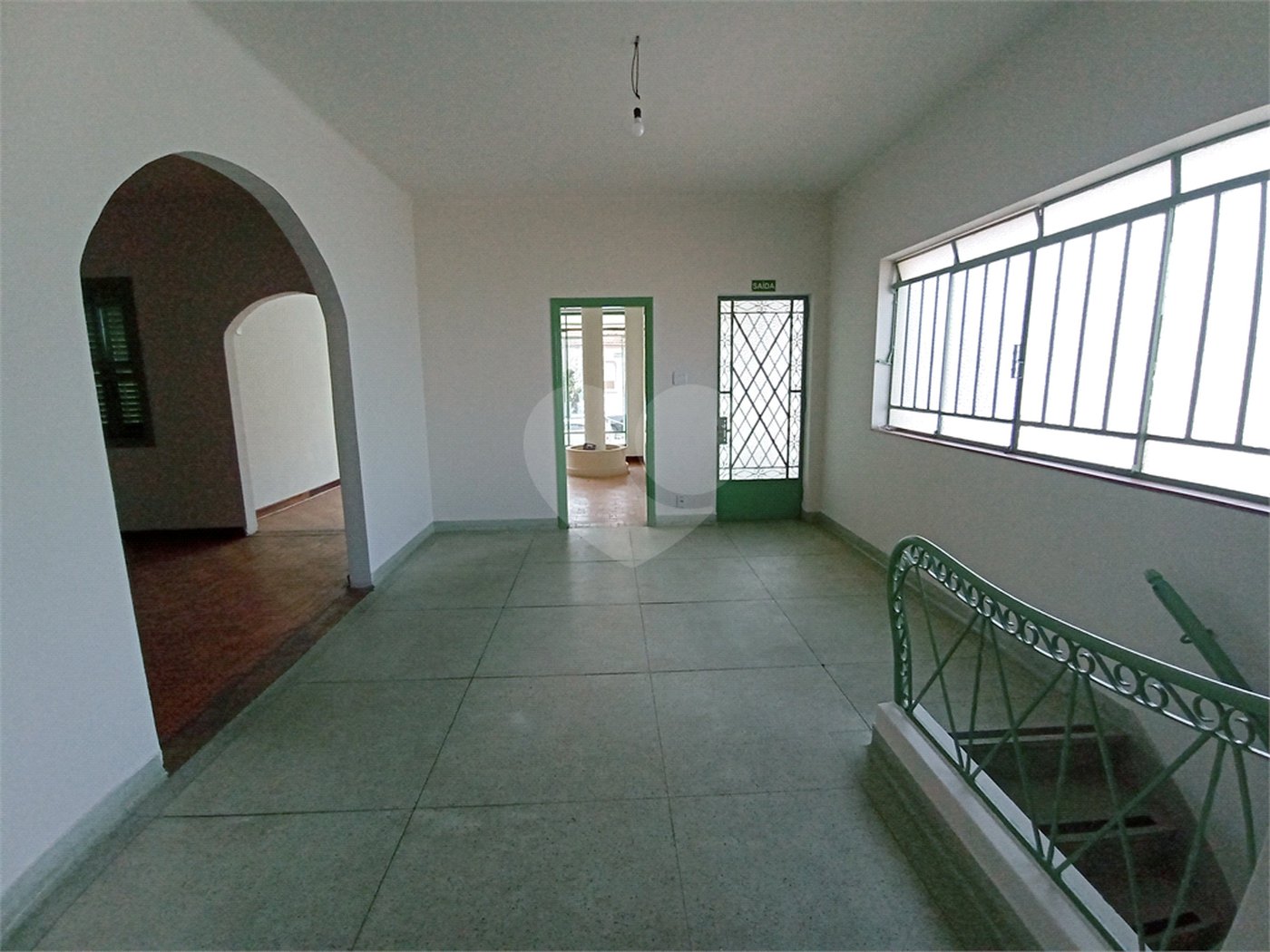 Casa à venda com 3 quartos no Centro, Vinhedo, SP