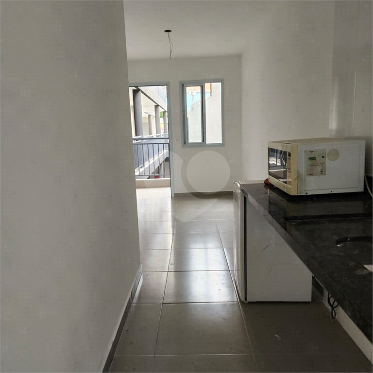 Casa à venda com 2 quartos, sendo 1 suíte, no condomínio Residencial Sanches, São Paulo - SP